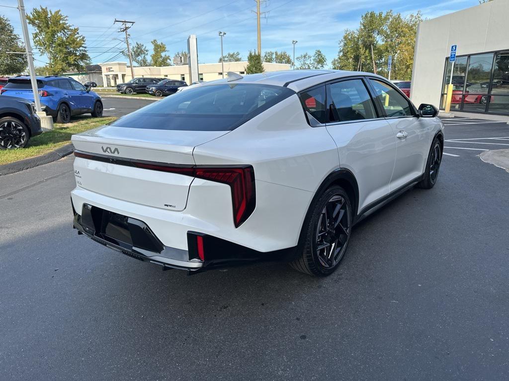 new 2025 Kia K4 car, priced at $27,512