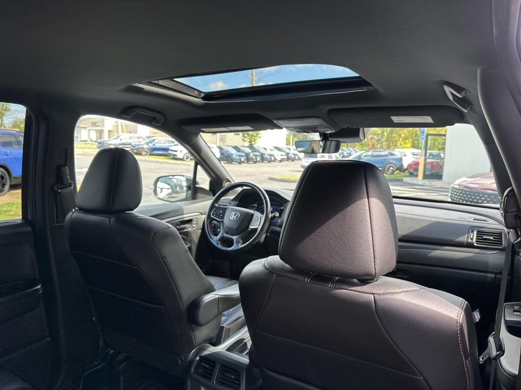 used 2022 Honda Pilot car, priced at $30,244