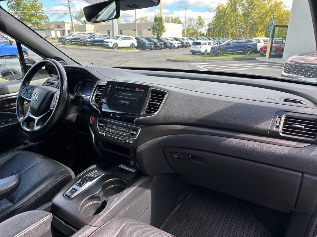 used 2022 Honda Pilot car, priced at $30,244