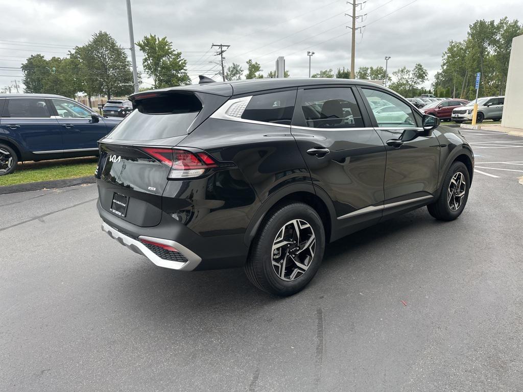 new 2025 Kia Sportage car, priced at $27,527