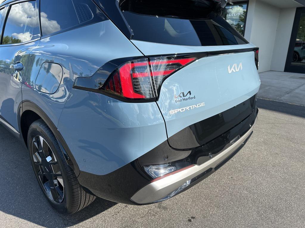 new 2026 Kia Sportage Hybrid car, priced at $40,620