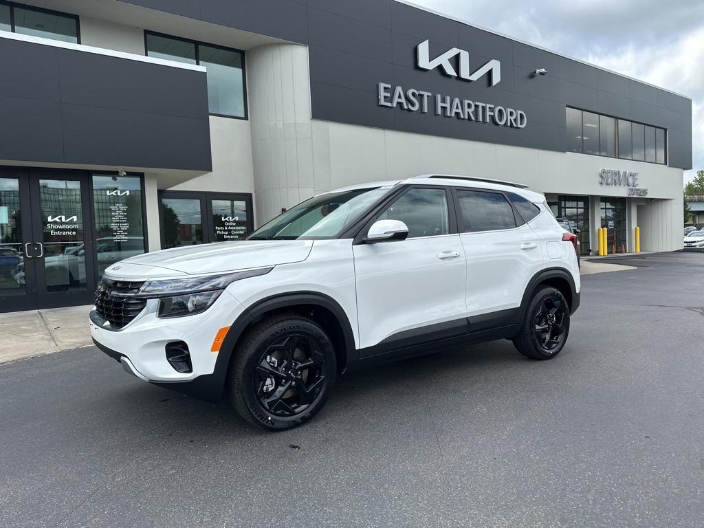 new 2026 Kia Seltos car, priced at $30,393