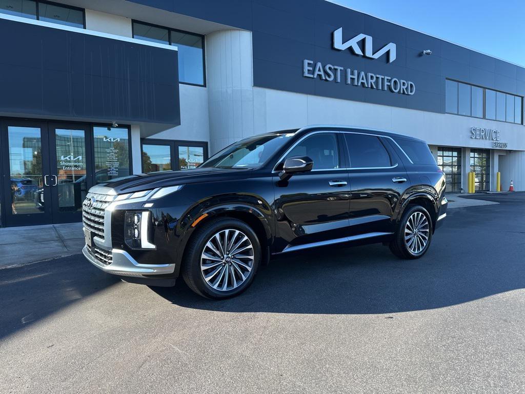 used 2025 Hyundai Palisade car, priced at $44,781