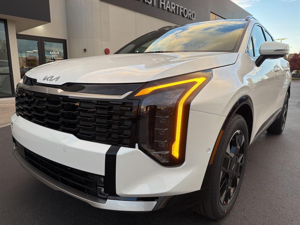 new 2026 Kia Sportage Hybrid car, priced at $41,184