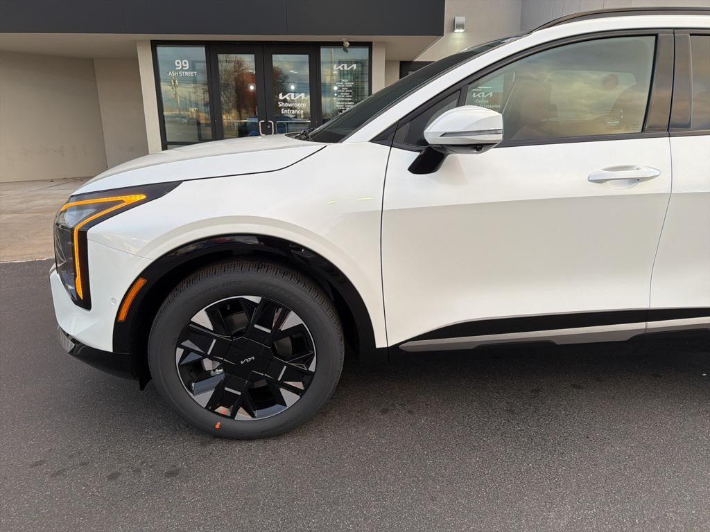 new 2026 Kia Sportage Hybrid car, priced at $41,184