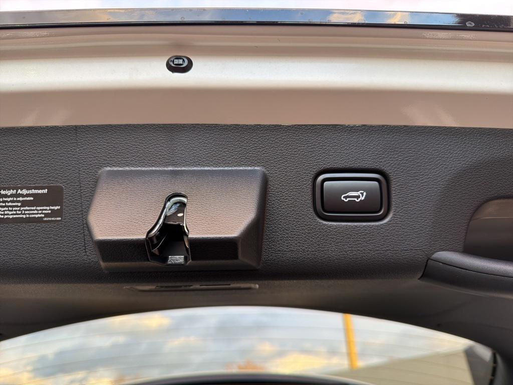 new 2026 Kia Sportage Hybrid car, priced at $41,184