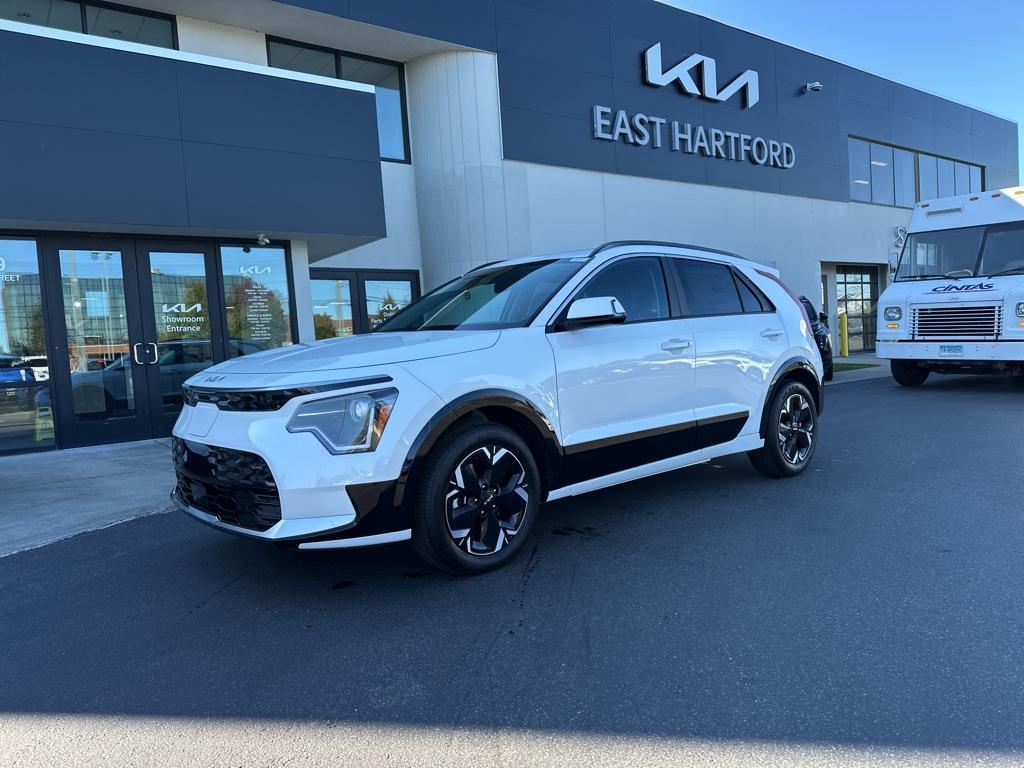 new 2025 Kia Niro EV car, priced at $33,445