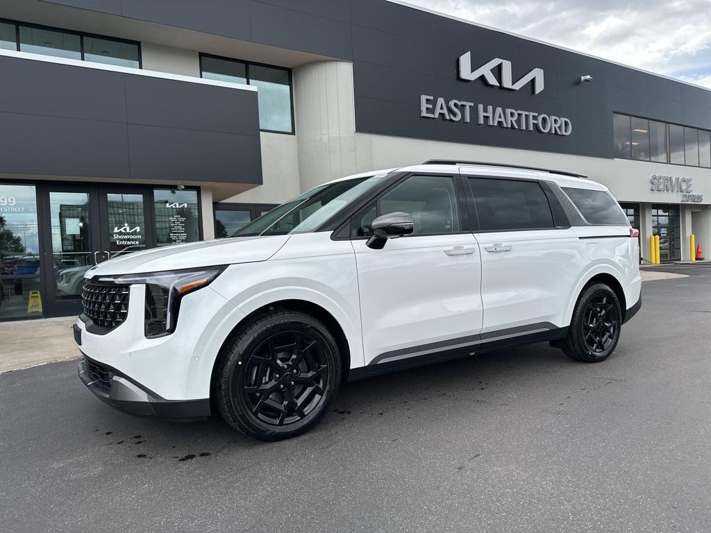 new 2026 Kia Carnival Hybrid car, priced at $52,903