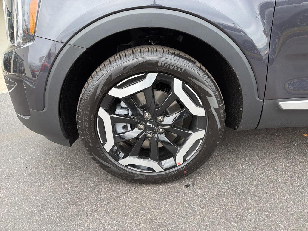 new 2025 Kia Telluride car, priced at $44,154