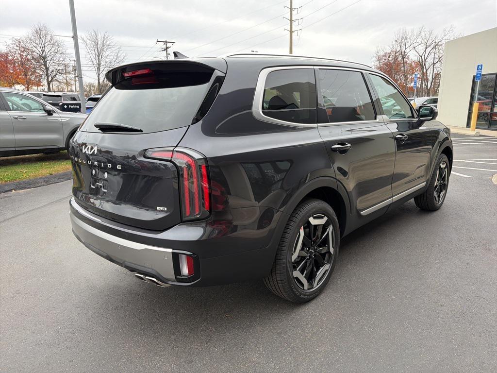 new 2025 Kia Telluride car, priced at $44,154