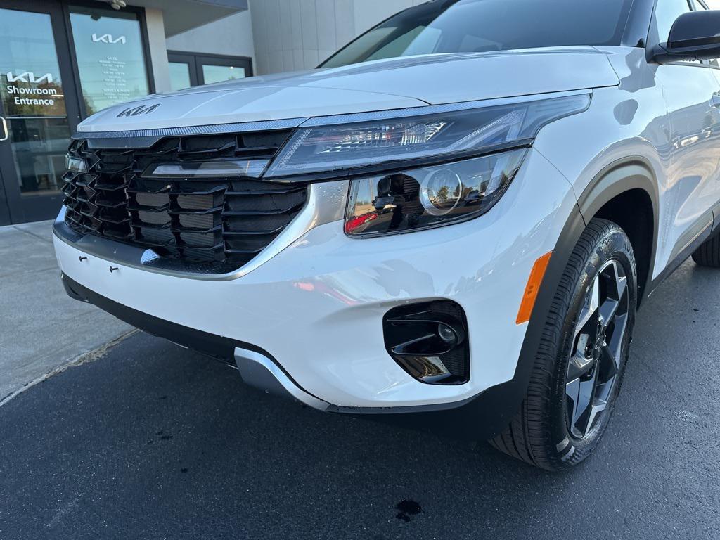 new 2026 Kia Seltos car, priced at $27,989