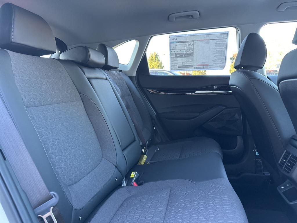 new 2026 Kia Seltos car, priced at $27,989