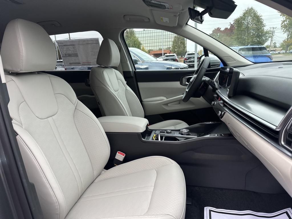 new 2026 Kia Sorento Plug-In Hybrid car, priced at $46,721