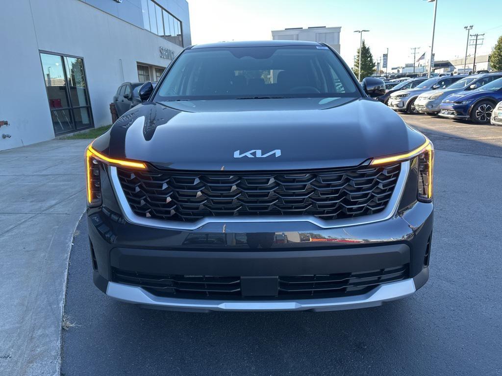 new 2026 Kia Sorento car, priced at $32,370