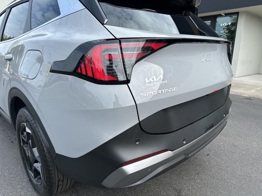 new 2026 Kia Sportage Hybrid car, priced at $35,506