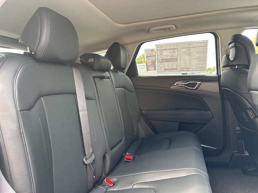 new 2026 Kia Sportage Hybrid car, priced at $35,506