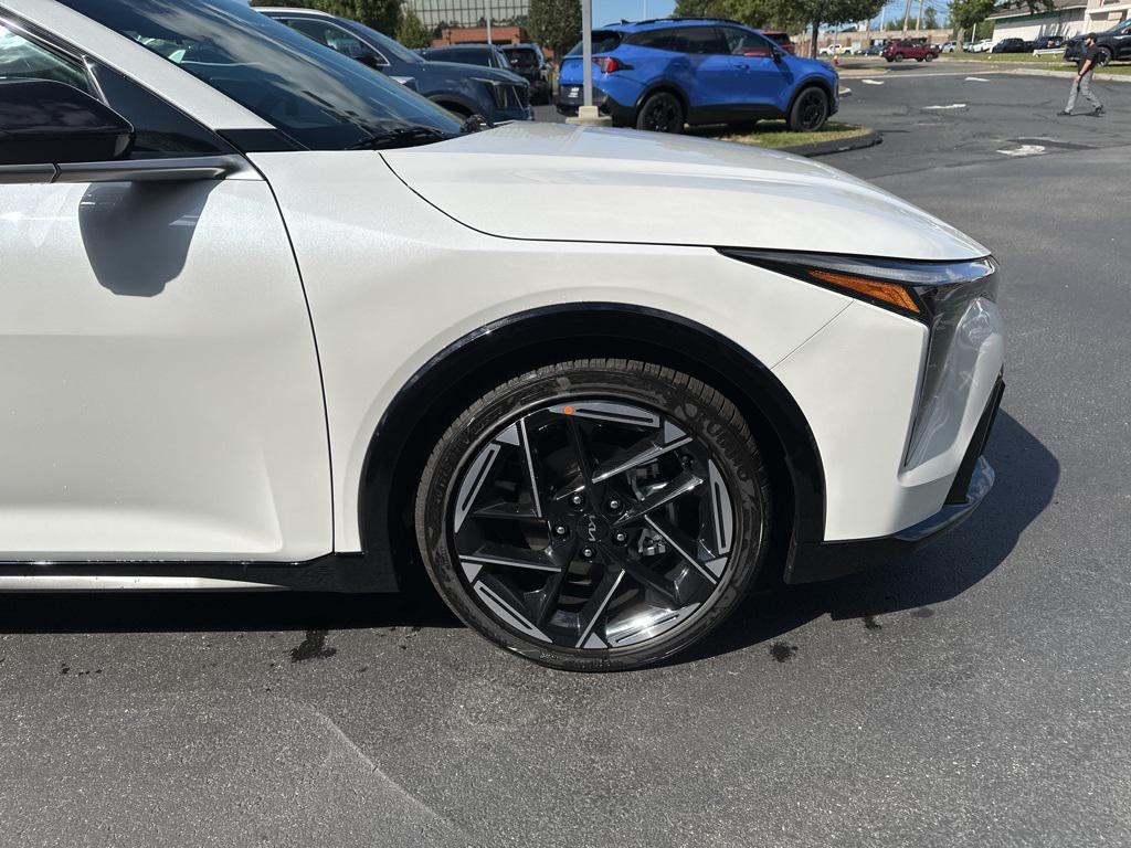 new 2025 Kia K4 car, priced at $27,219