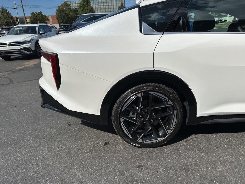 new 2025 Kia K4 car, priced at $27,219