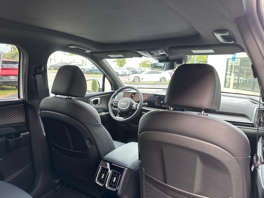 new 2025 Kia Sorento Plug-In Hybrid car, priced at $52,197