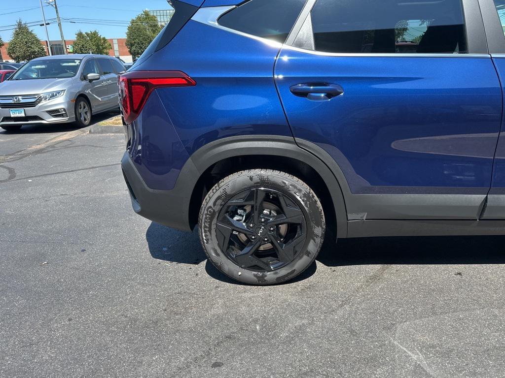 new 2026 Kia Seltos car, priced at $29,832