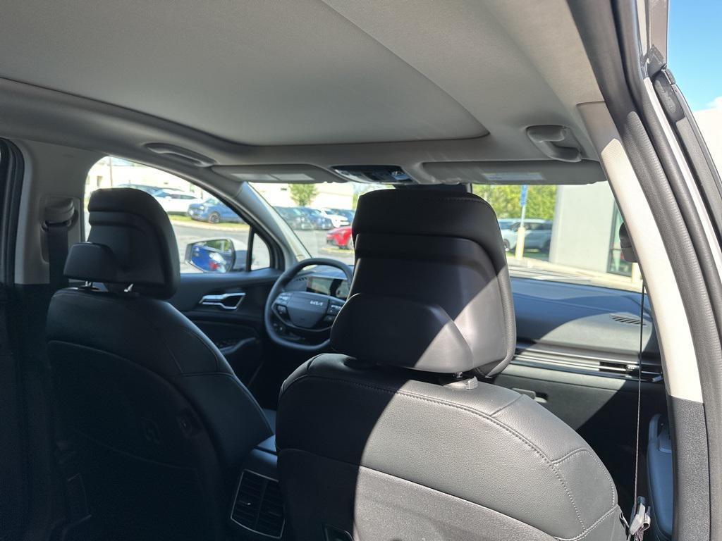new 2026 Kia Sportage car, priced at $33,569