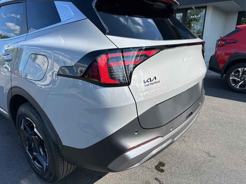 new 2026 Kia Sportage car, priced at $33,569