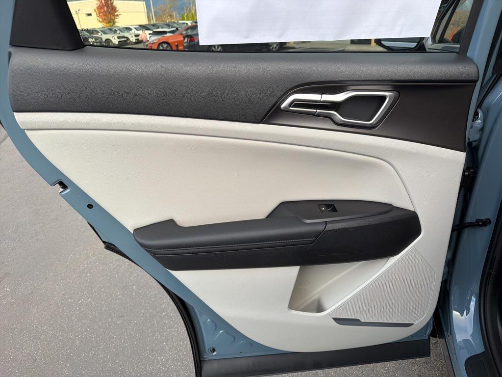 new 2026 Kia Sportage Hybrid car, priced at $34,952