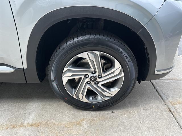 used 2022 Hyundai Santa Fe car, priced at $22,999