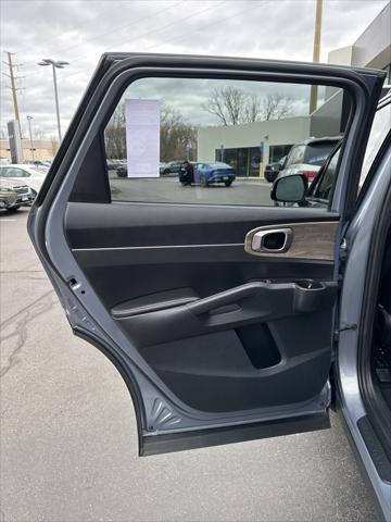 used 2023 Kia Sorento car, priced at $30,967
