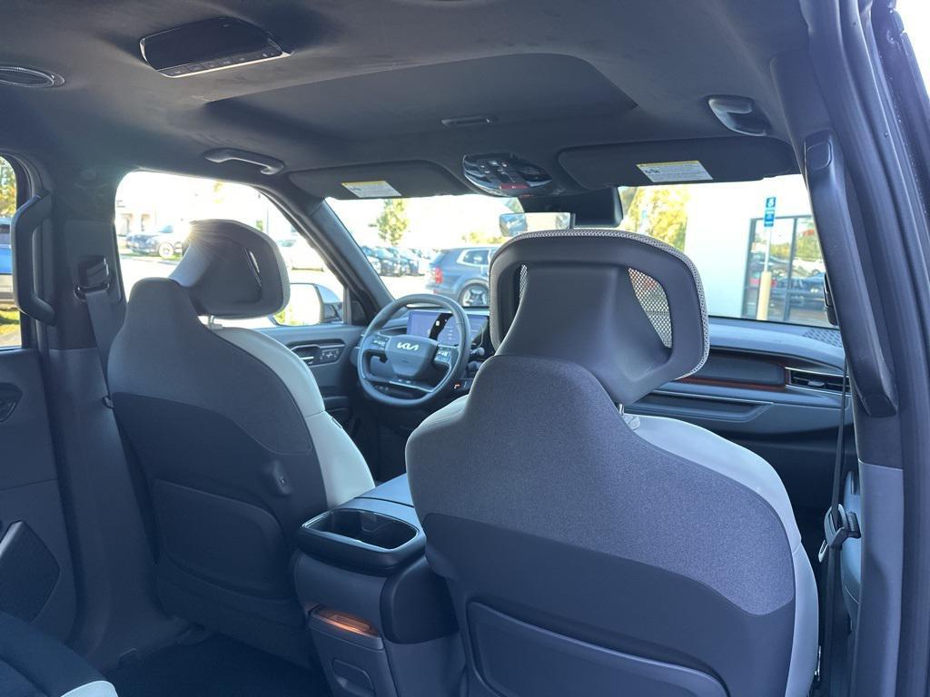 new 2026 Kia EV9 car, priced at $61,887