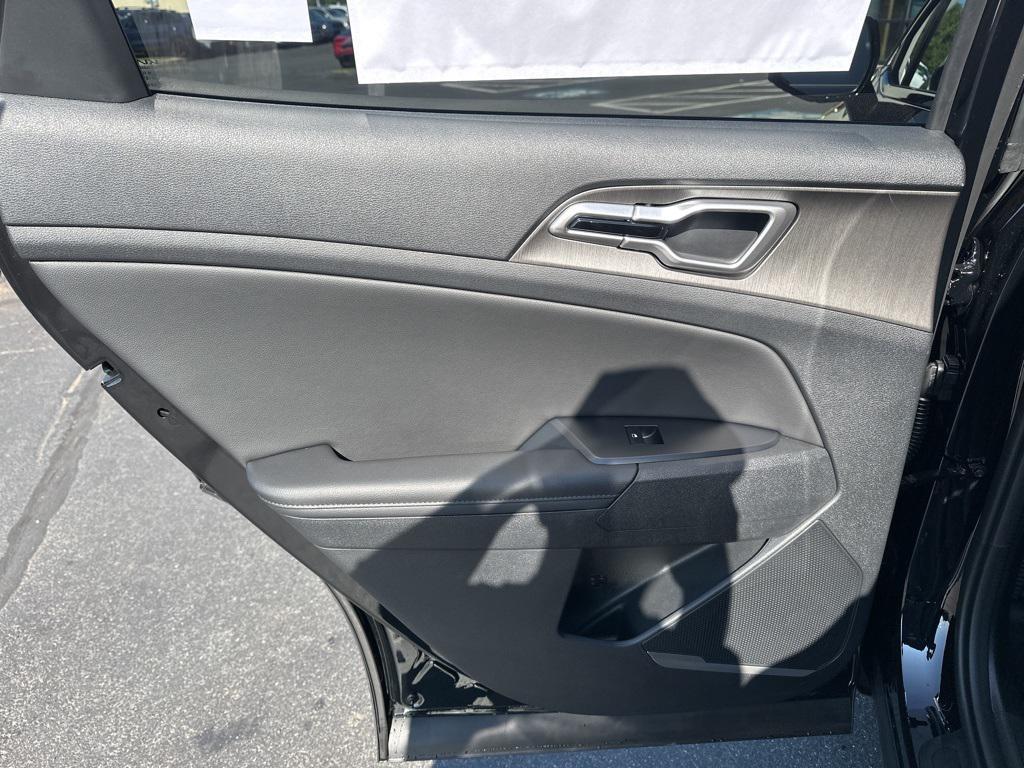 new 2026 Kia Sportage car, priced at $32,024