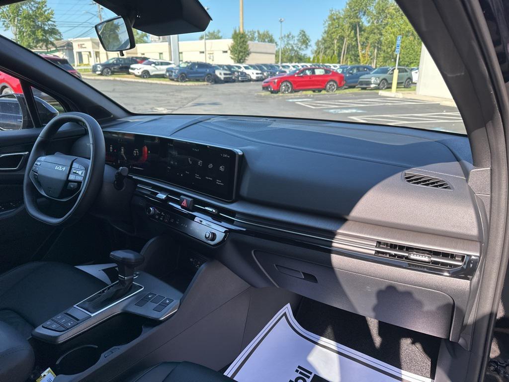 new 2026 Kia Sportage car, priced at $32,024