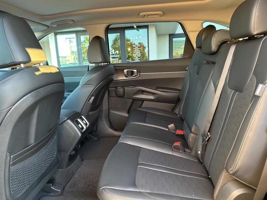 new 2026 Kia Sorento car, priced at $37,065