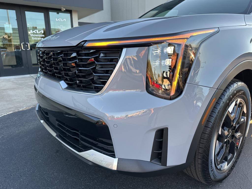 new 2026 Kia Sorento car, priced at $37,065