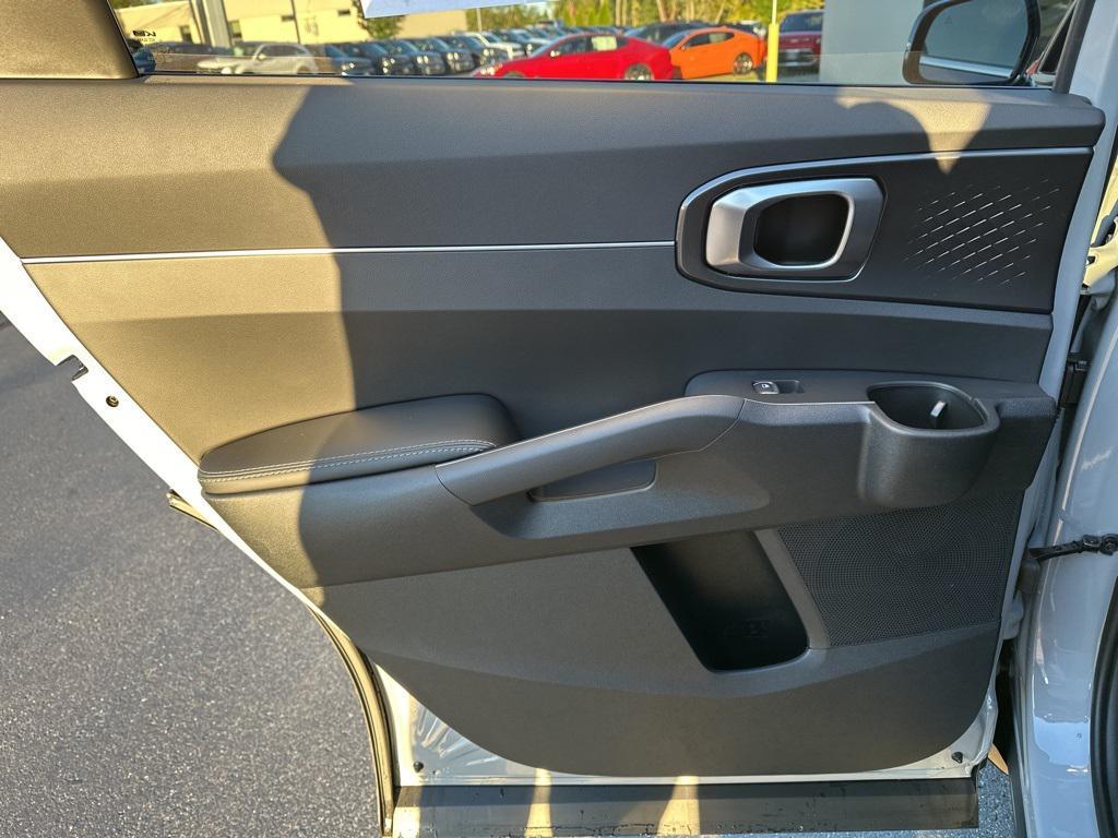 new 2026 Kia Sorento car, priced at $37,065