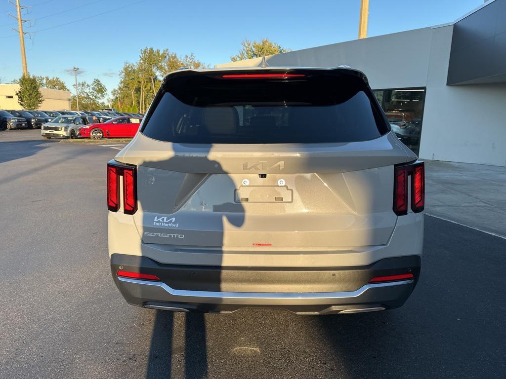 new 2026 Kia Sorento car, priced at $37,065