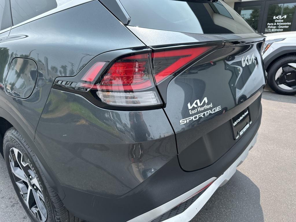 used 2025 Kia Sportage car, priced at $29,679