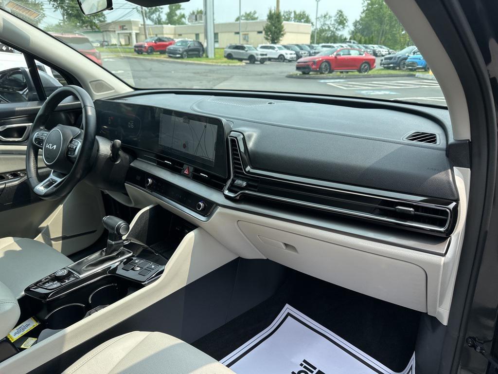 used 2025 Kia Sportage car, priced at $29,679