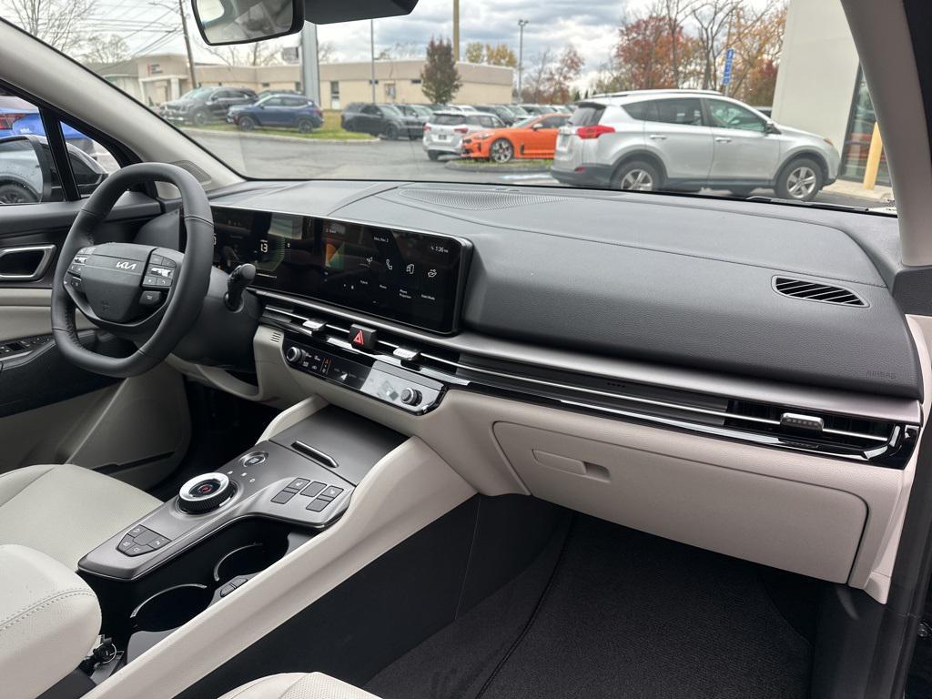 new 2026 Kia Sportage Hybrid car, priced at $33,530