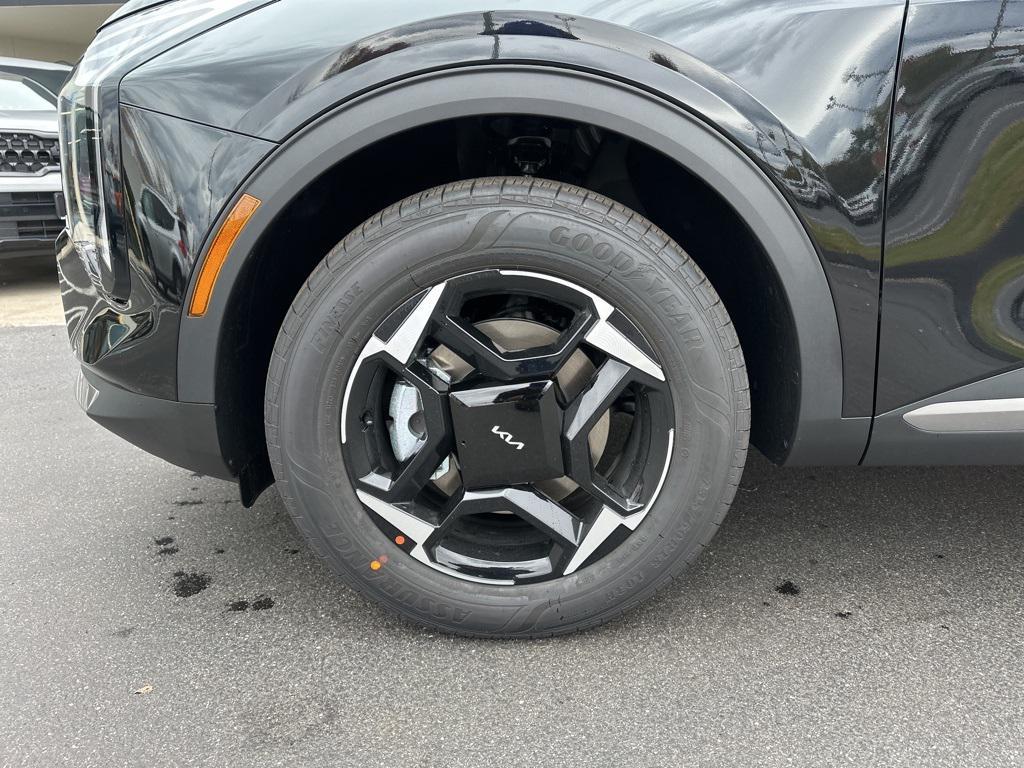 new 2026 Kia Sportage Hybrid car, priced at $33,530