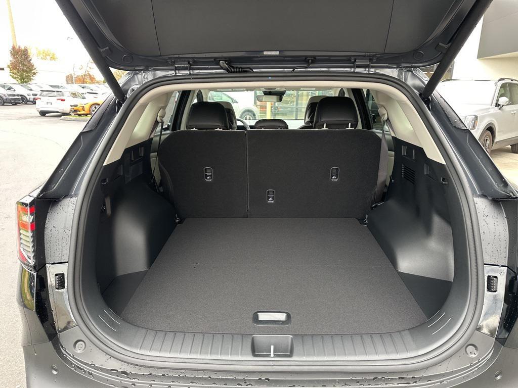 new 2026 Kia Sportage Hybrid car, priced at $33,530