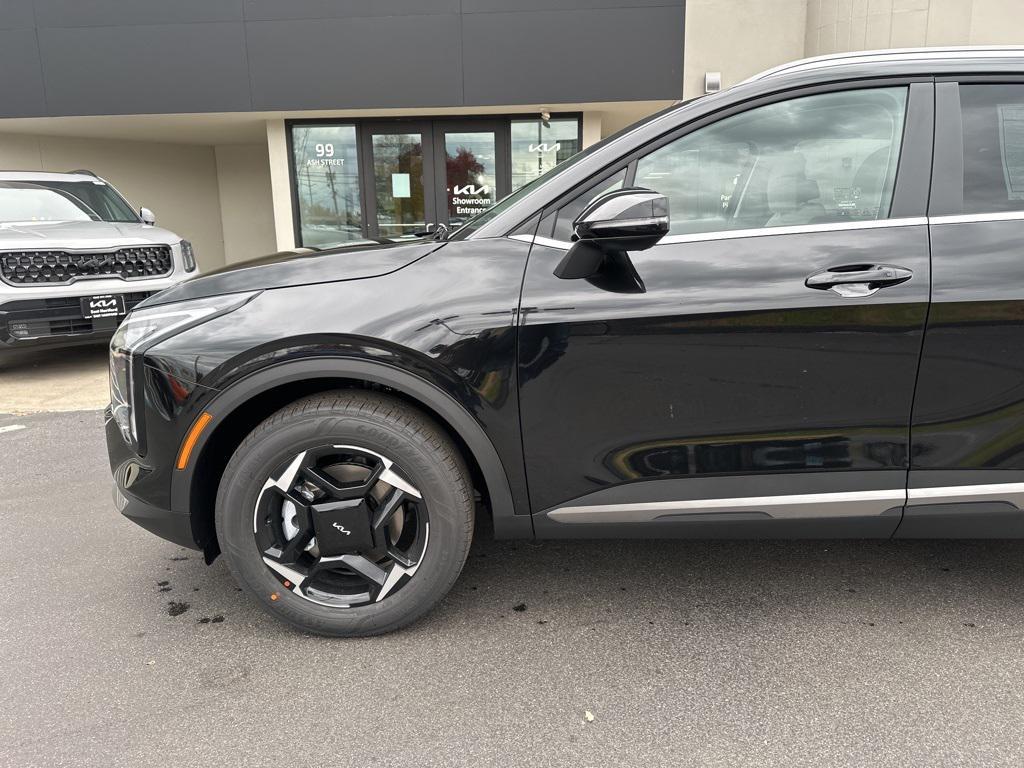 new 2026 Kia Sportage Hybrid car, priced at $33,530