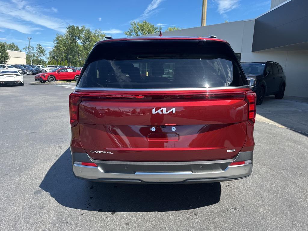 new 2026 Kia Carnival Hybrid car, priced at $47,871