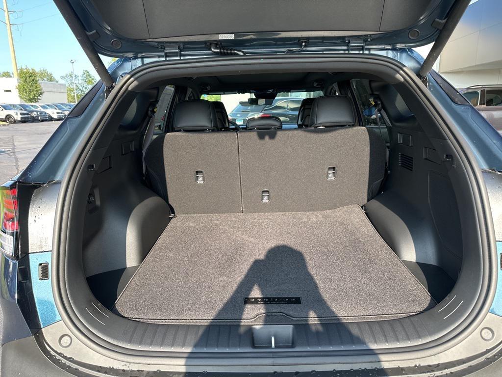 new 2025 Kia Sportage car, priced at $43,217