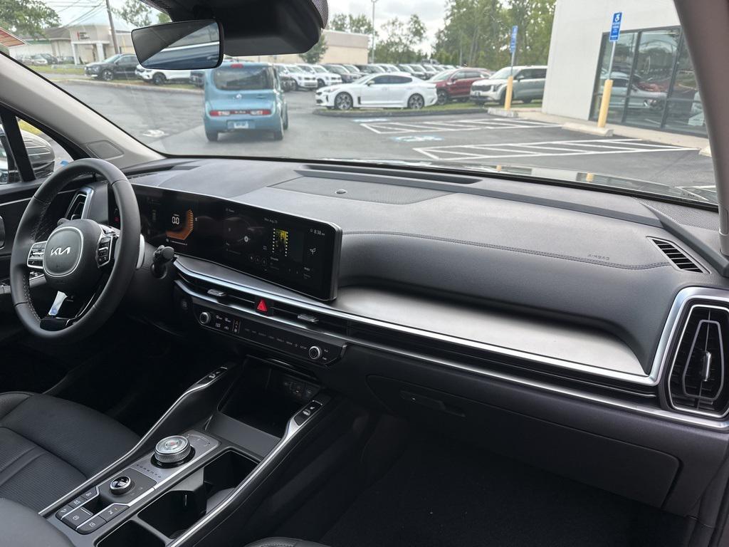 new 2025 Kia Sorento Plug-In Hybrid car, priced at $46,289