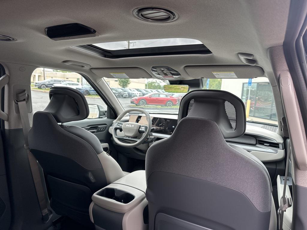 new 2026 Kia EV9 car, priced at $58,266