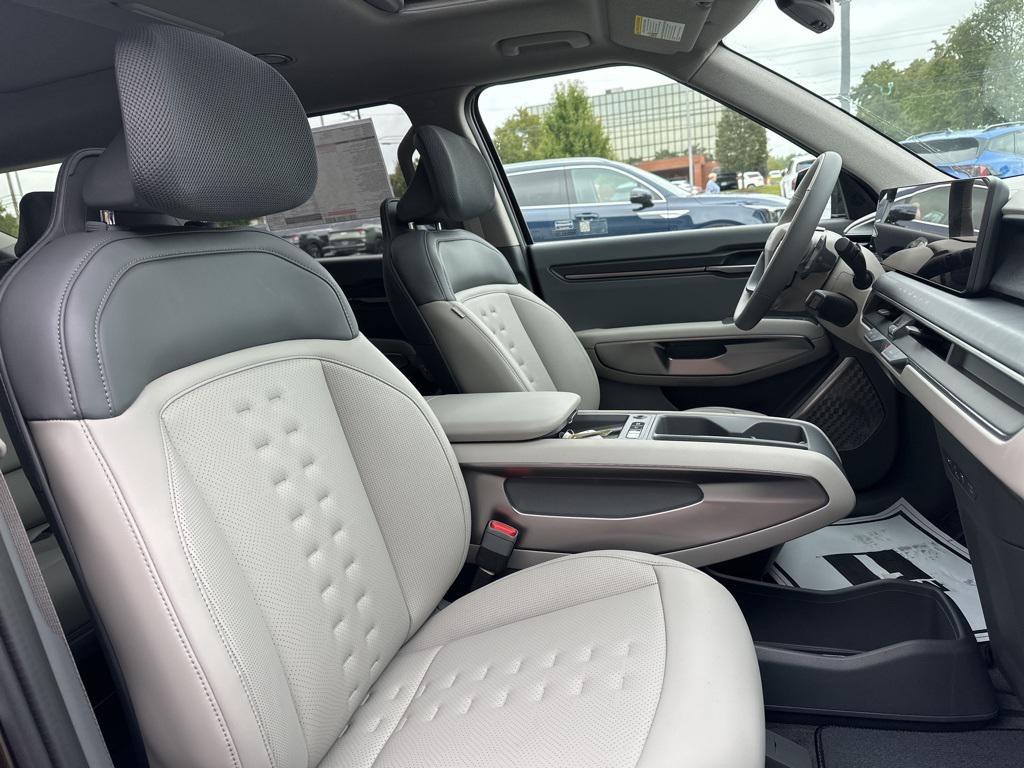 new 2026 Kia EV9 car, priced at $58,266