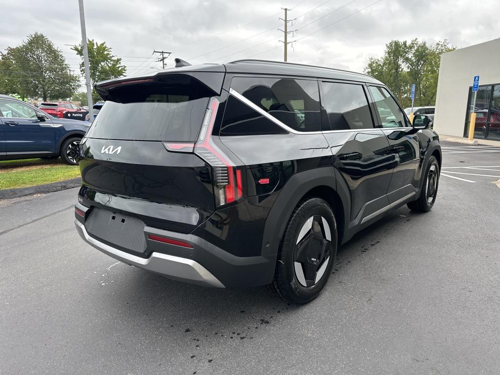 new 2026 Kia EV9 car, priced at $58,266