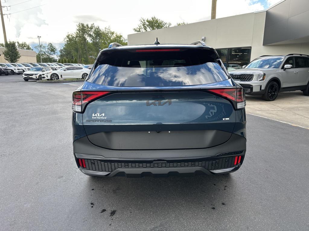new 2025 Kia Sportage car, priced at $43,673