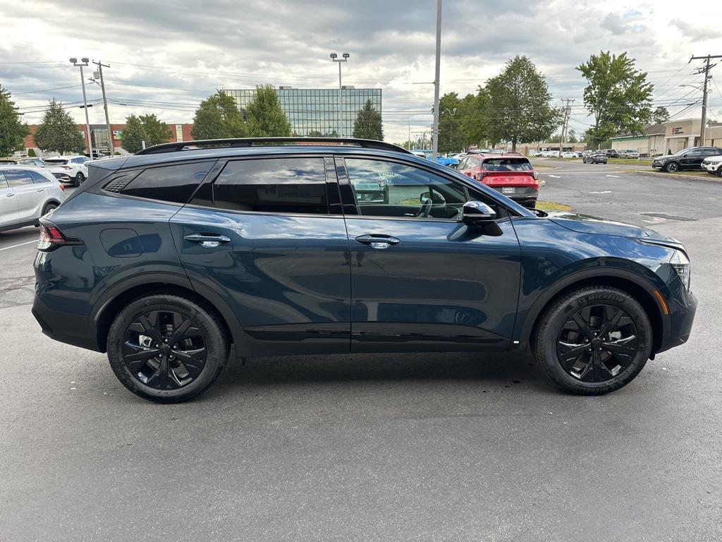 new 2025 Kia Sportage car, priced at $43,673